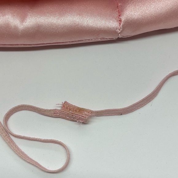 Disney Parks Princess Minnie Mouse Youth Hat with Ears & Veil - Picture 6 of 6